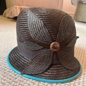 Cha Cha’s House of Ill Repute Perfect Condition Brown Straw Hat with blue rim